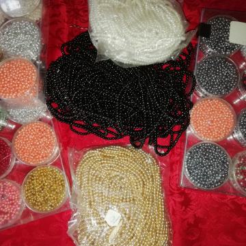 Staklene kuglice za ogrlice-narukvice