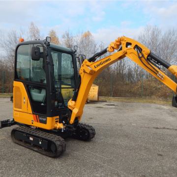 NOVI MINI BAGER LIUGONG 9018F