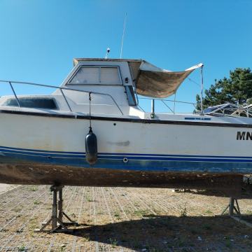 Islander 750