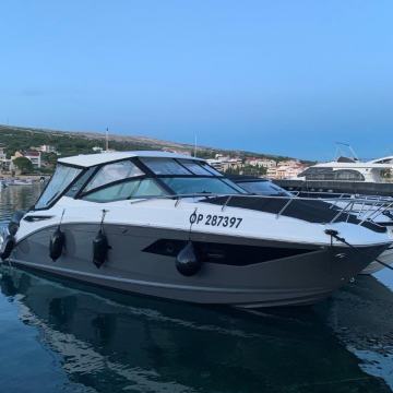 Sea Ray 320 Sundancer + 3 x Mercury F250 V8 + JPO