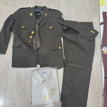 casnicke uniforme