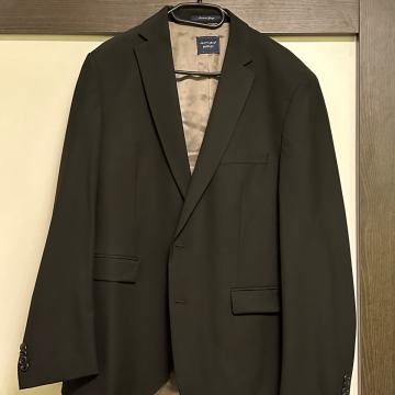 Christian Berg sako, crni, jednom nošen, savršeno stanje, veličina 52