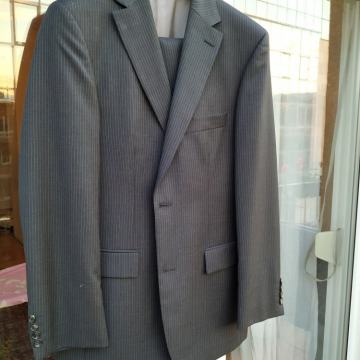 Hugo Boss kompletno original odijelo