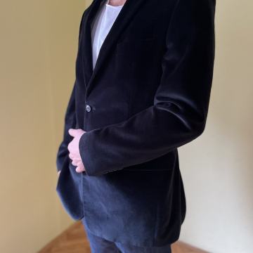 Hugo Boss, TH, Varteks odijela i kaputi