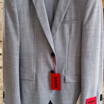 Hugo Boss odijelo