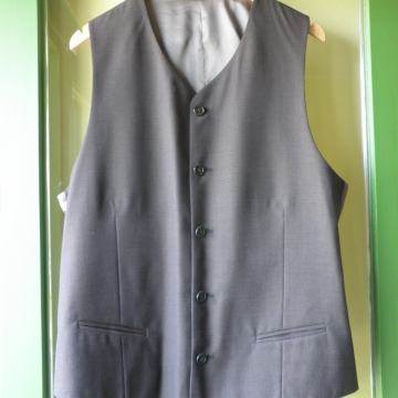 KAMENSKO - MUŠKO LAGANO VUNENO ODIJELO / PRSLUK 104 L - XL