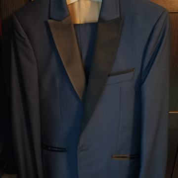 Muško odijelo IK studio