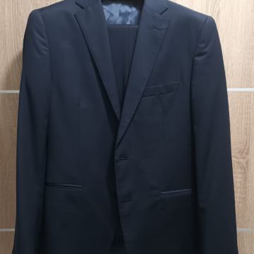 Muško odijelo Massimo Dutti, 48, M