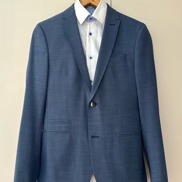 Odijelo za mladića S. Oliver