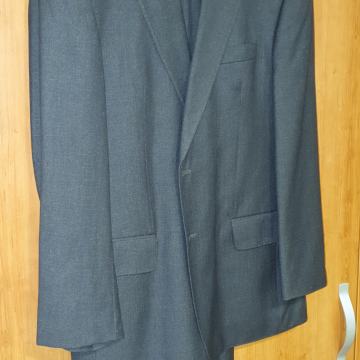 Muško odijelo, vel. 25