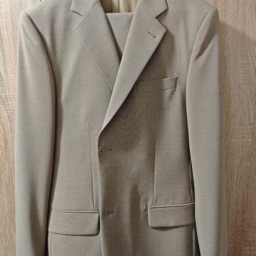 Muško odjelo Prince, Kamensko