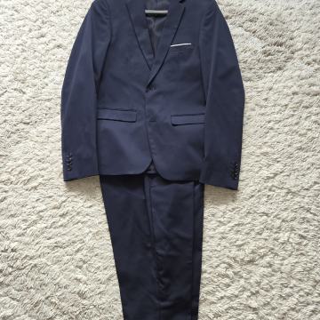 Muško svečano odijelo