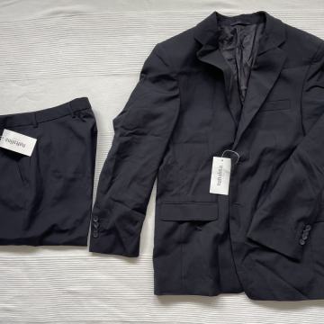 NOVO Naftalina muško odijelo -