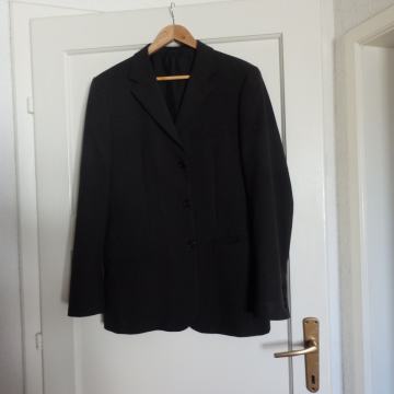 BENETON odijelo muško