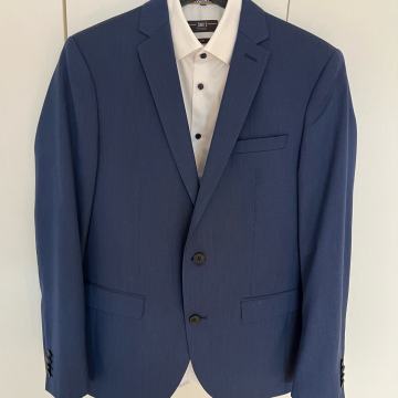 S’Oliver odijelo za krizmu (8.razred)