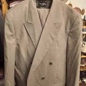 Pierre Cardin odijelo