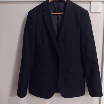 Prodajem muski crni sako 50