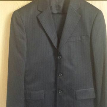 Prodajem muško odijelo