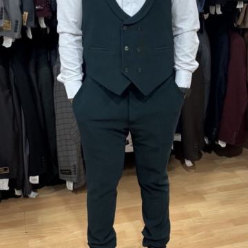 Prodajem muško svečano odijelo