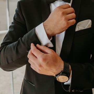 Svečano crno odijelo