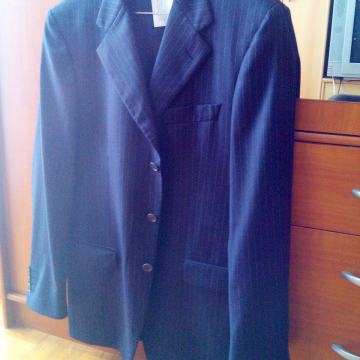 Novi talijanski sako Alliva veličine 48 (dostava Sisak-Zagreb)