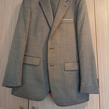 Zara musko odijelo