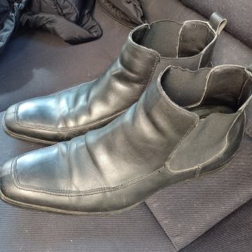 Aldo br.44 kožne udobne gležnjače kvalitetne