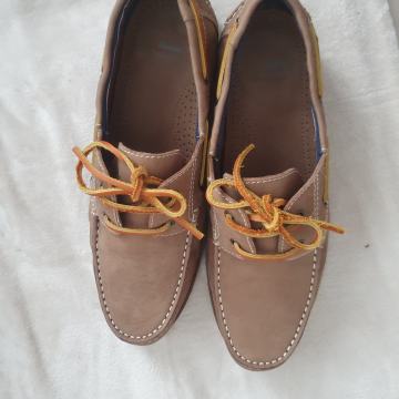 Bata kozne cipele br 44