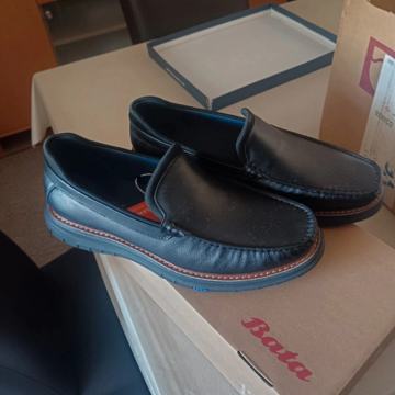 Bata muške modre mokasine NOVO