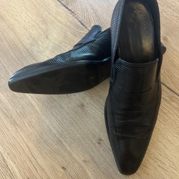 BOSS crne kožne cipele original 42 - 43