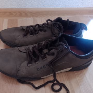 Bugatti br.44 kožne udobne cipele kvalitetne