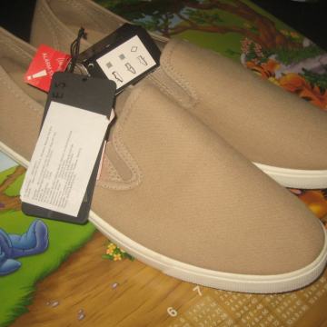 Bež cipele br.42 - NOVO