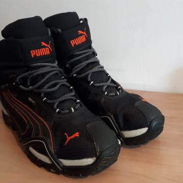 Cipele gležnjače Puma br.42