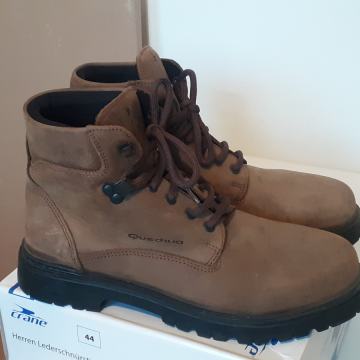 Cipele gležnjače br.43 - novo