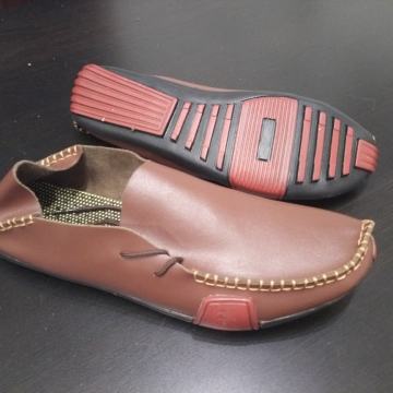 Cipele muške  br 44