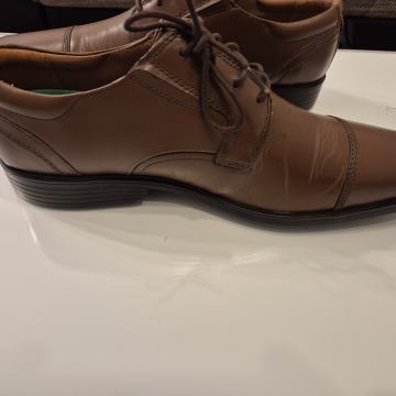 Clarks 45