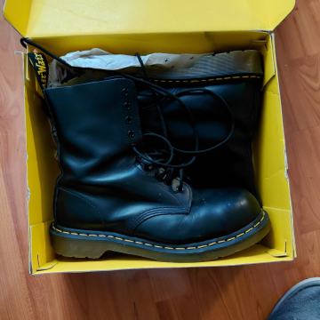 Dr.Martens čizme