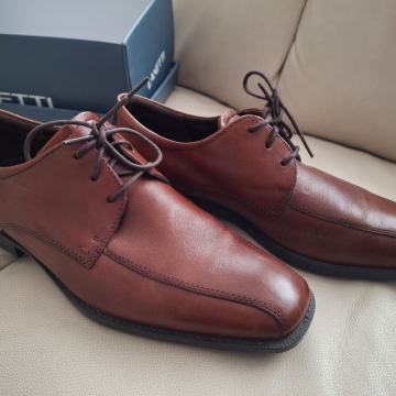 ECCO kozne cipele br 42