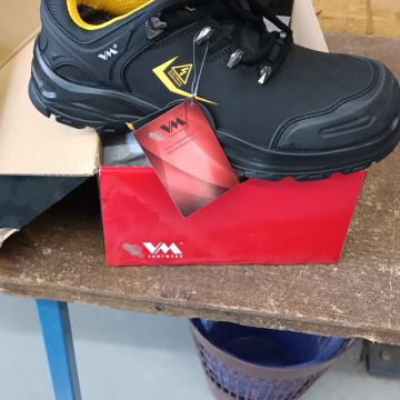 Električarske cipele 43