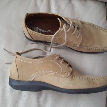 Giuliano Trivelli kozne cipele br 42