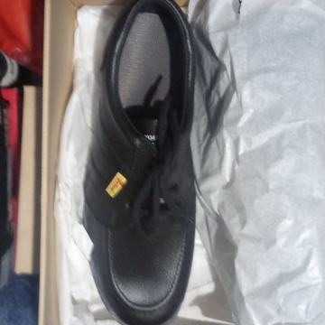 Jelen cipele nove 45