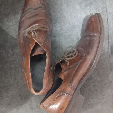Kozne cipele smedje br. 44