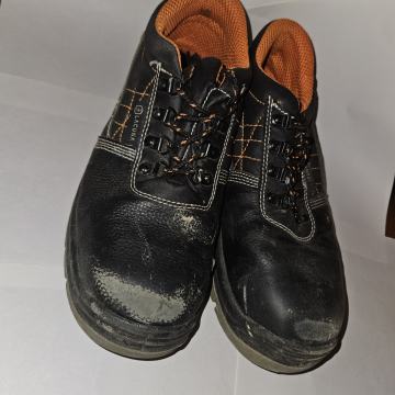 Lacuna Brioni S3 radne tenisice – veličina 45