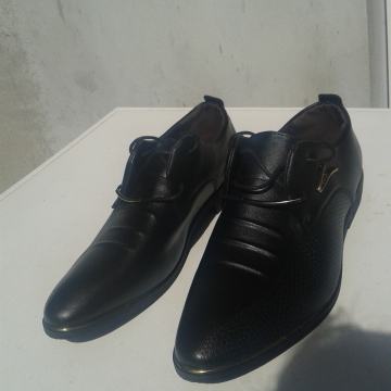 Nove muške cipele