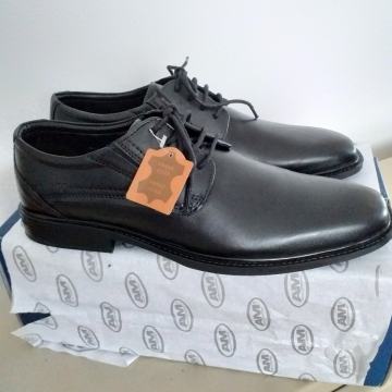 Muške cipele br.43 kožne crne