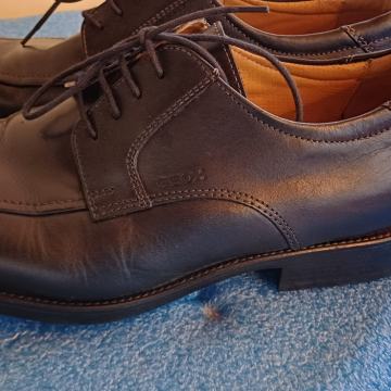 Muške cipele Geox Respira broj 41 novo ! Prava koža original