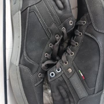 Muške gležnjače vel. 46