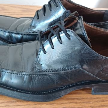 Muske kožne cipele 43 broj made in Italy kao nove