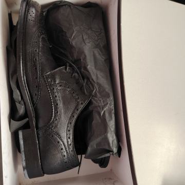 Muške kožne cipele