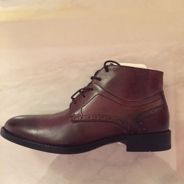 Muške kožne cipele, smeđe boje